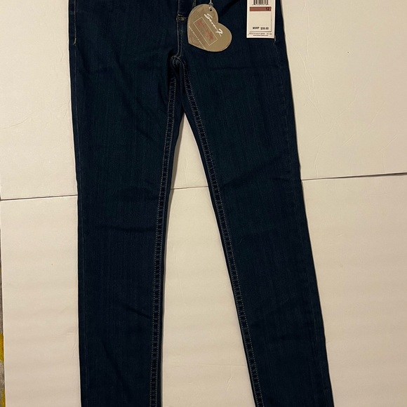 Seven7 Jeans Soft and Comfy Skinny Jeans Girls Size 12 NWT - Picture 2 of 12